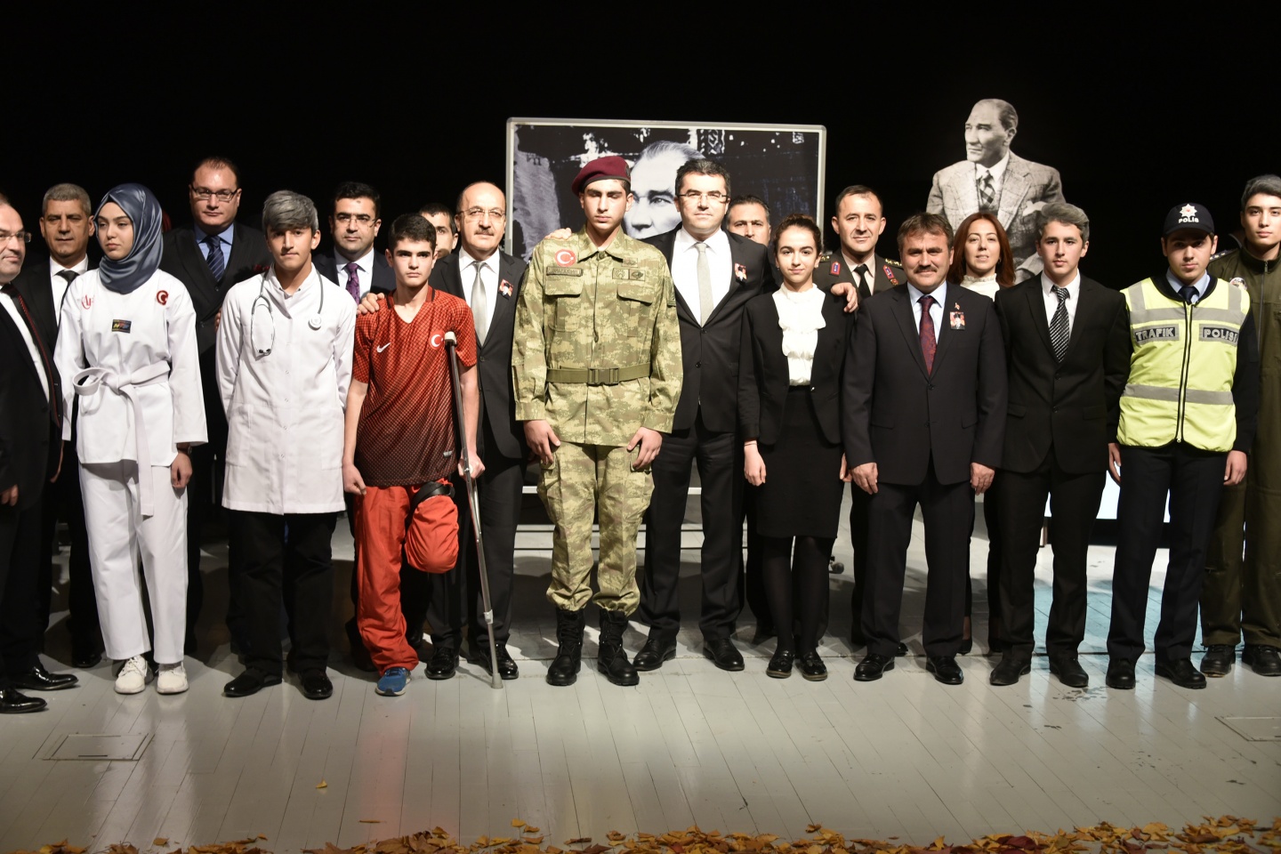 Ulu Önder vefatının 79.yıldömünde Gümüşhane’de anıldı 95