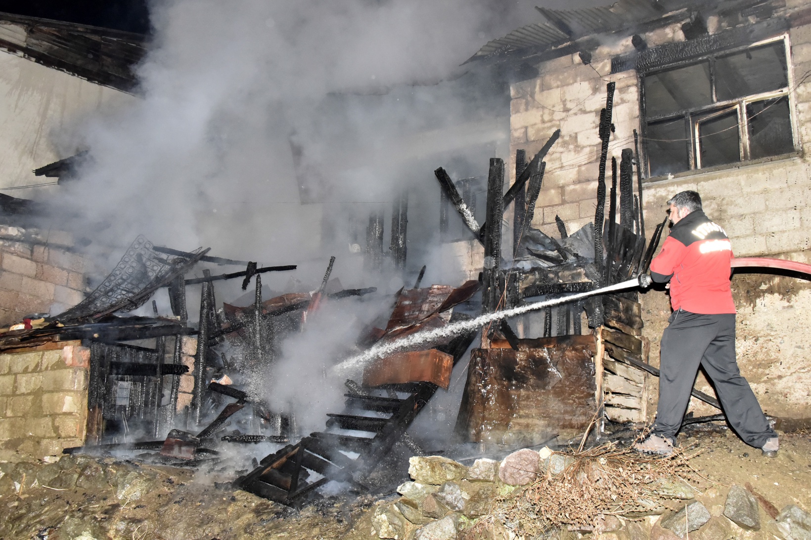 Gümüşhane'deki yangın kundaklama çıktı 6