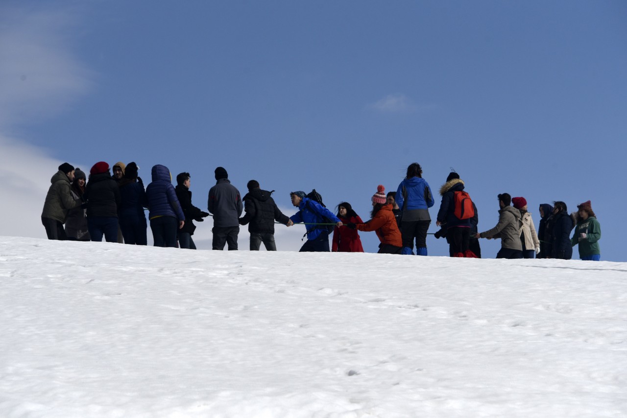 Yüzlerce üniversite öğrencisi Zigana dağında stres attı 38