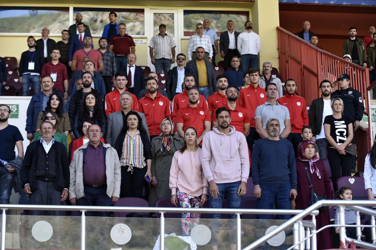 Gümüş sahasında da kayıp: 0-2 9