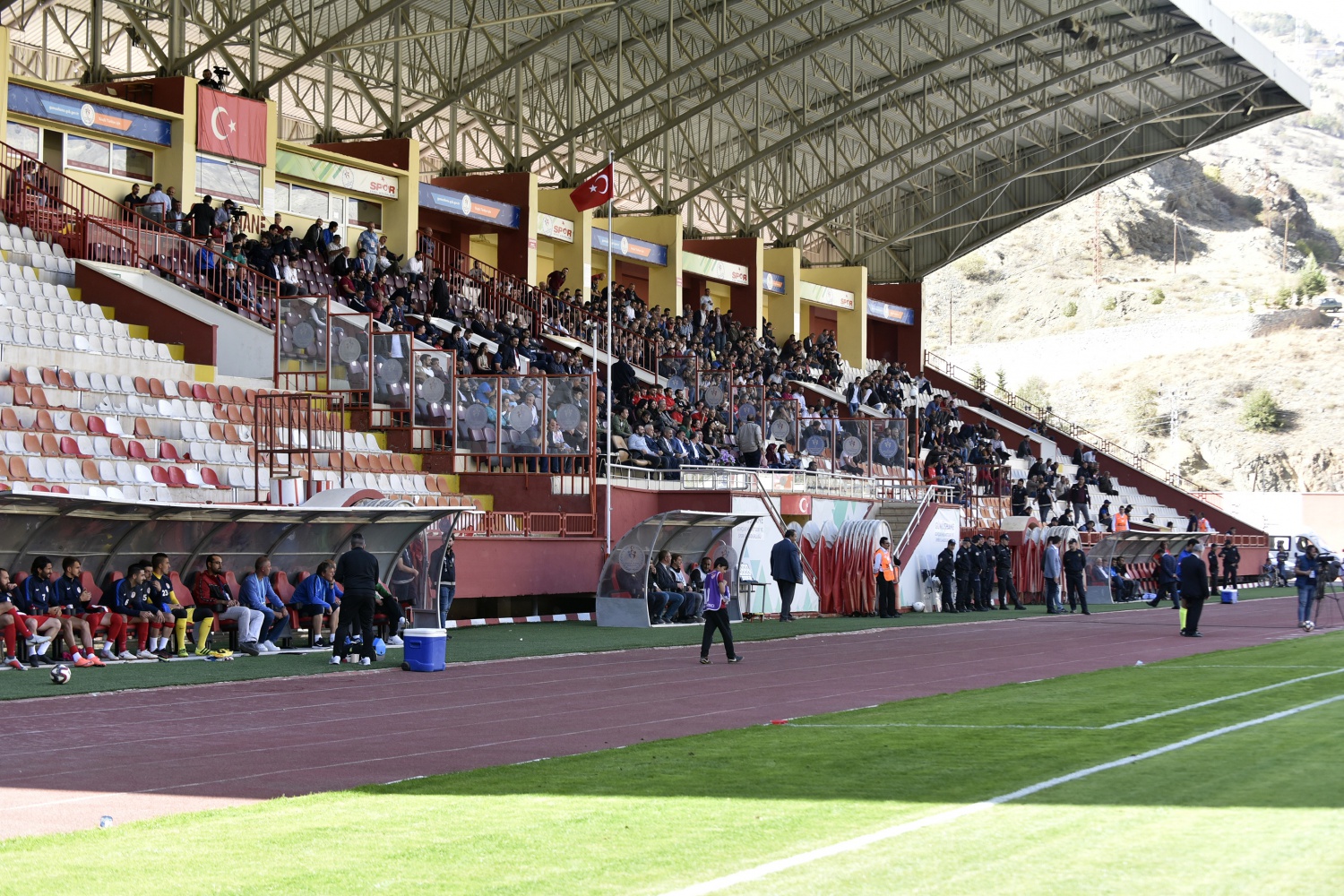 Gümüş sahasında da kayıp: 0-2 19