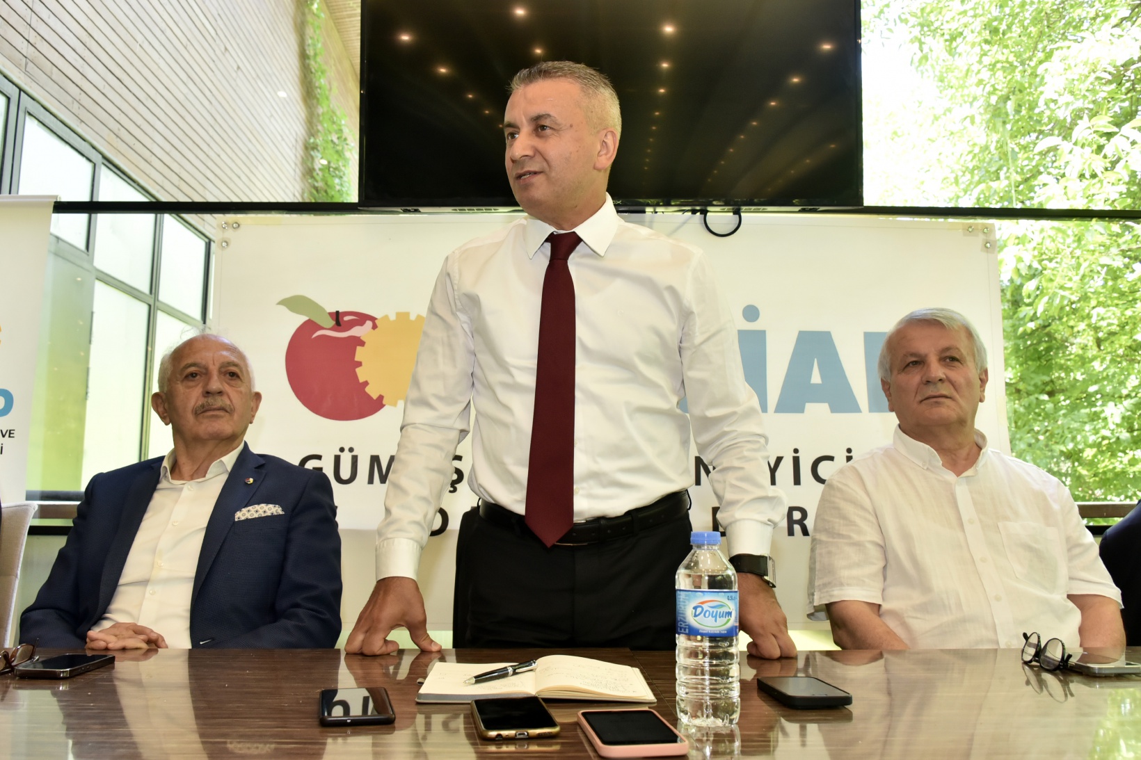 Sanayici ve işadamları Gümüşhane için toplandı 14