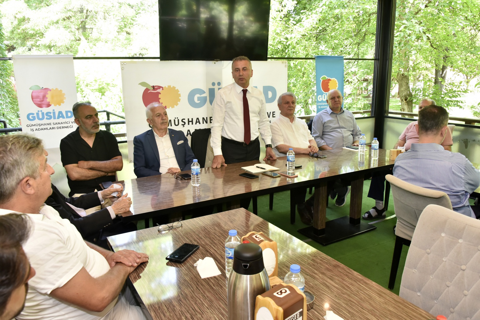 Sanayici ve işadamları Gümüşhane için toplandı 13