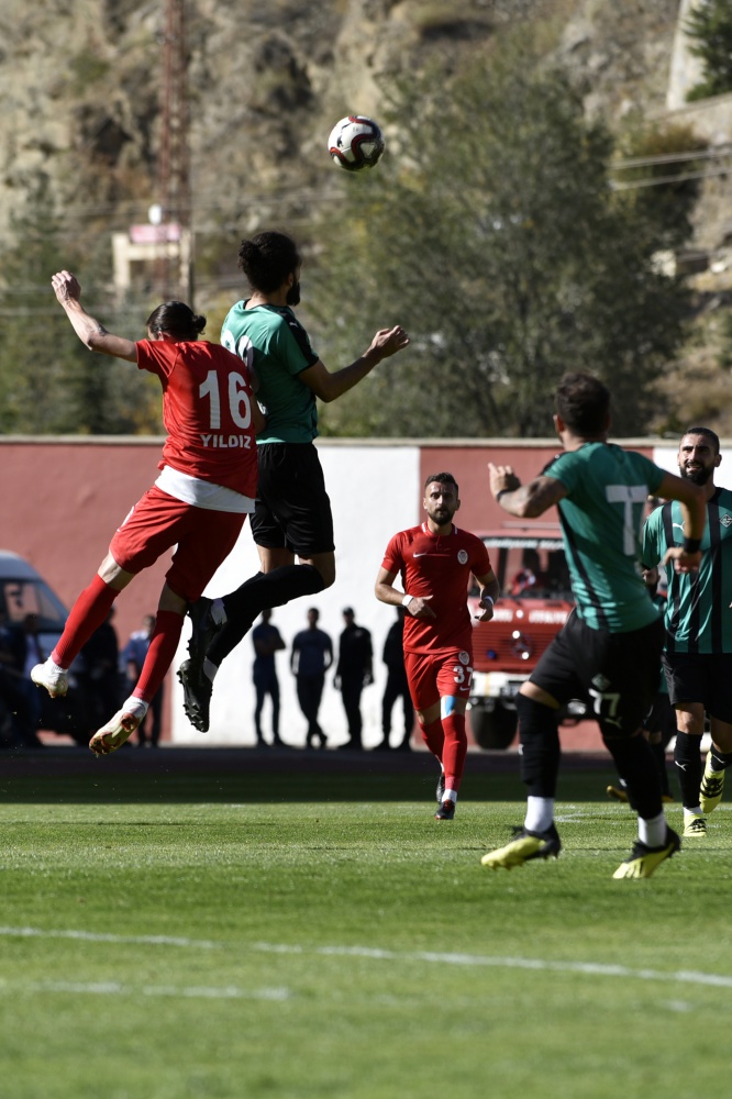 Gümüş sahasında da kayıp: 0-2 42