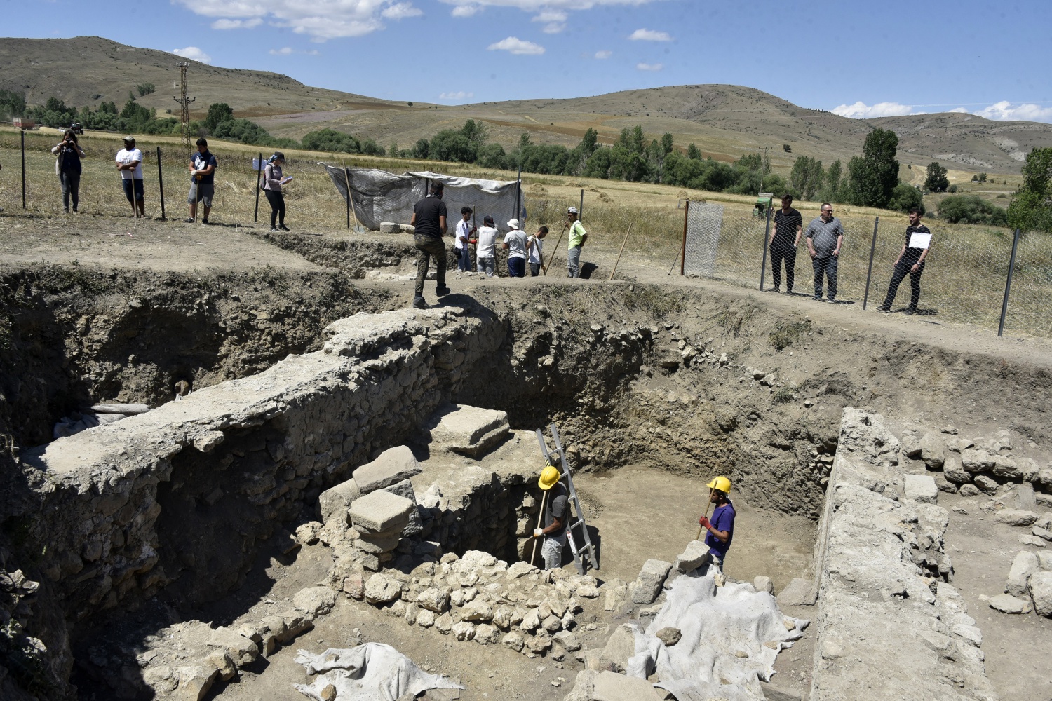 Dünyayı heyecanlandıran Satala Antik Kentinde kazı çalışmaları devam ediyor 21