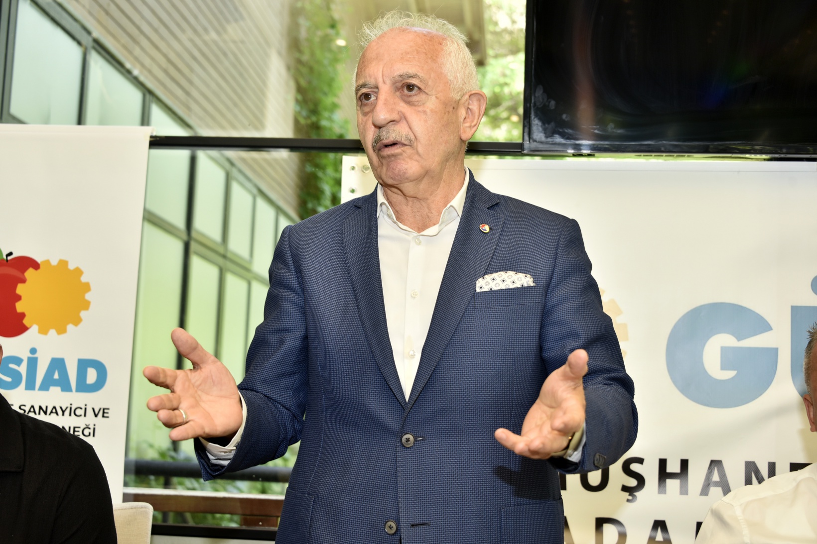 Sanayici ve işadamları Gümüşhane için toplandı 6