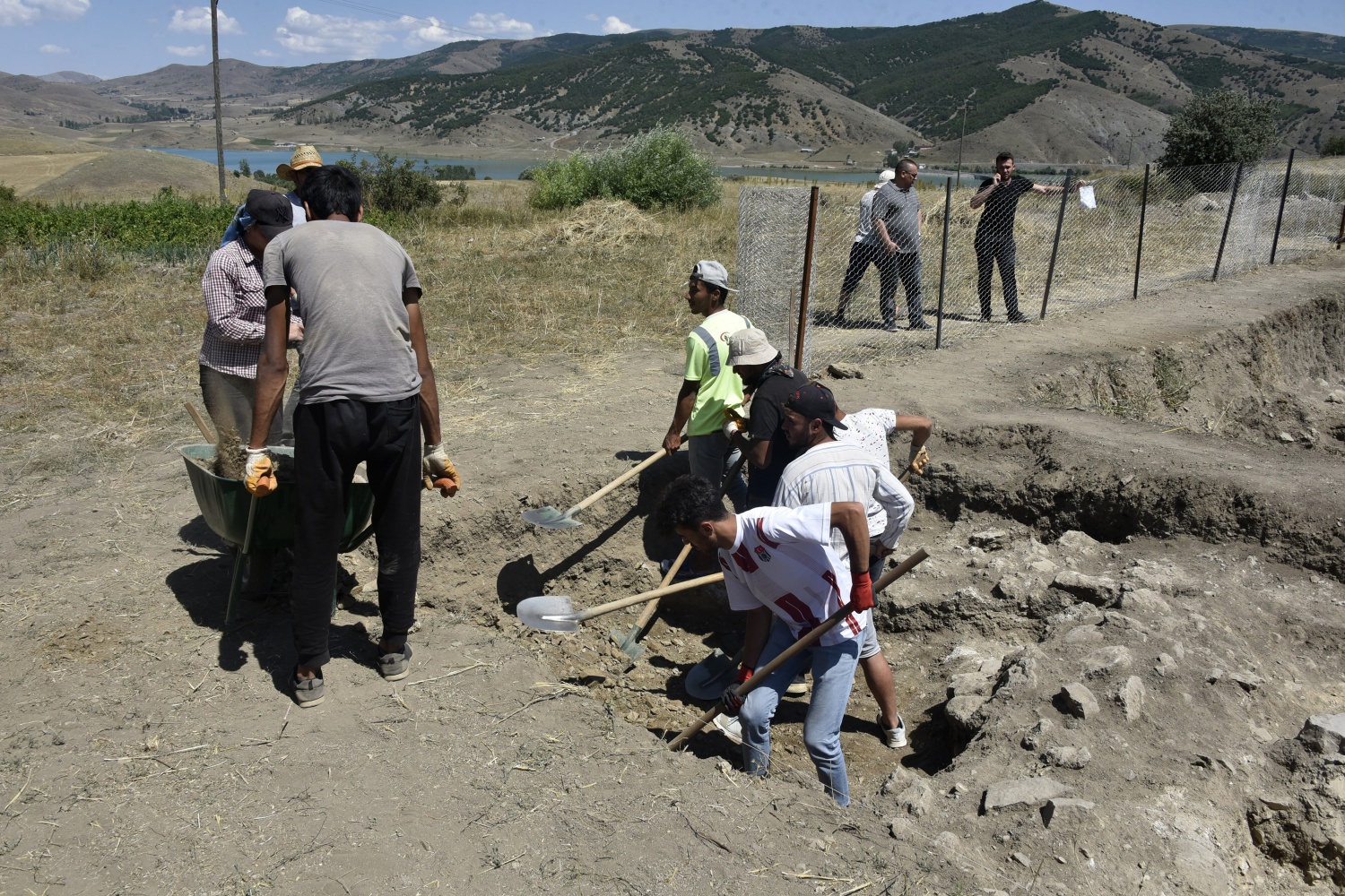 Dünyayı heyecanlandıran Satala Antik Kentinde kazı çalışmaları devam ediyor 22
