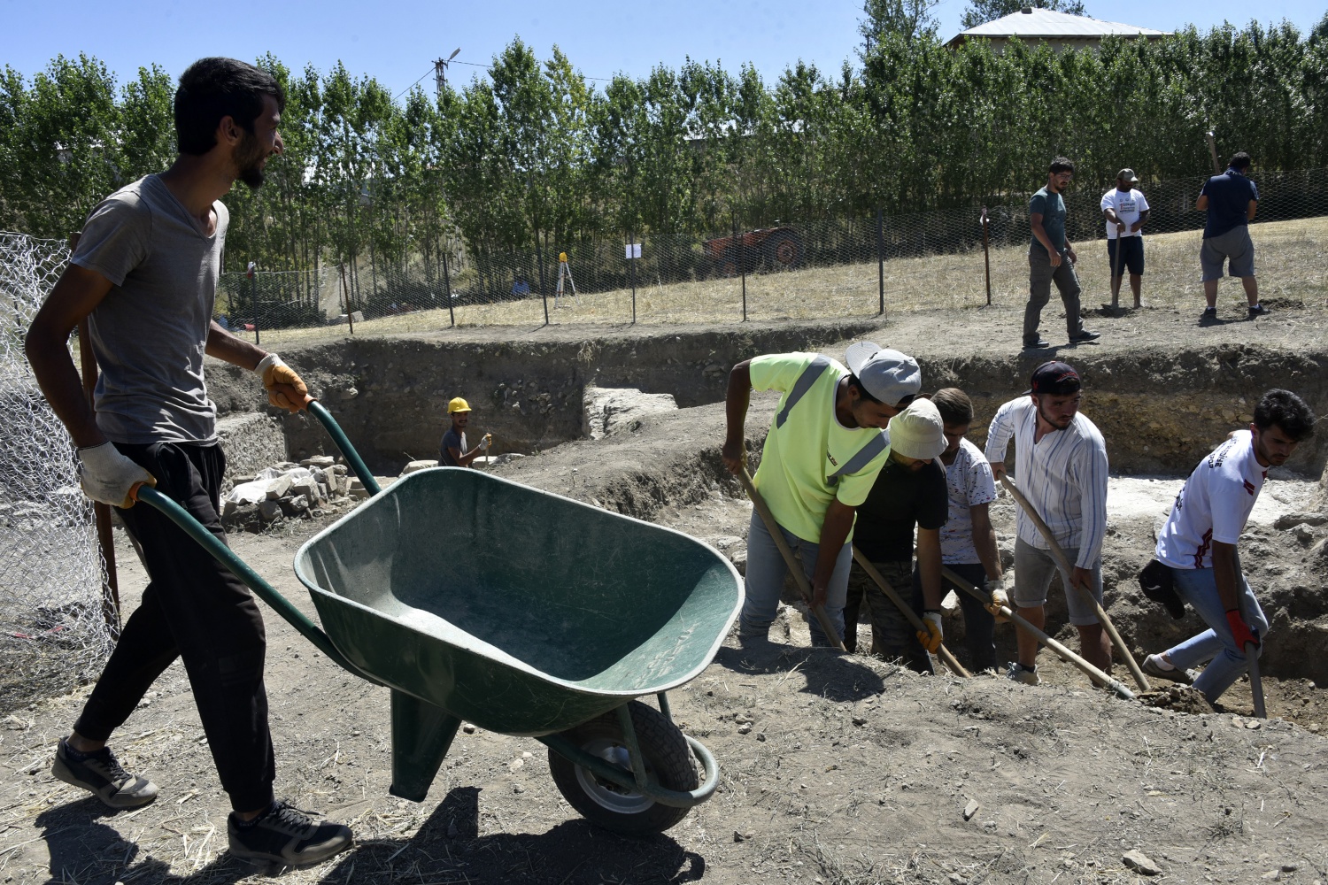 Dünyayı heyecanlandıran Satala Antik Kentinde kazı çalışmaları devam ediyor 27