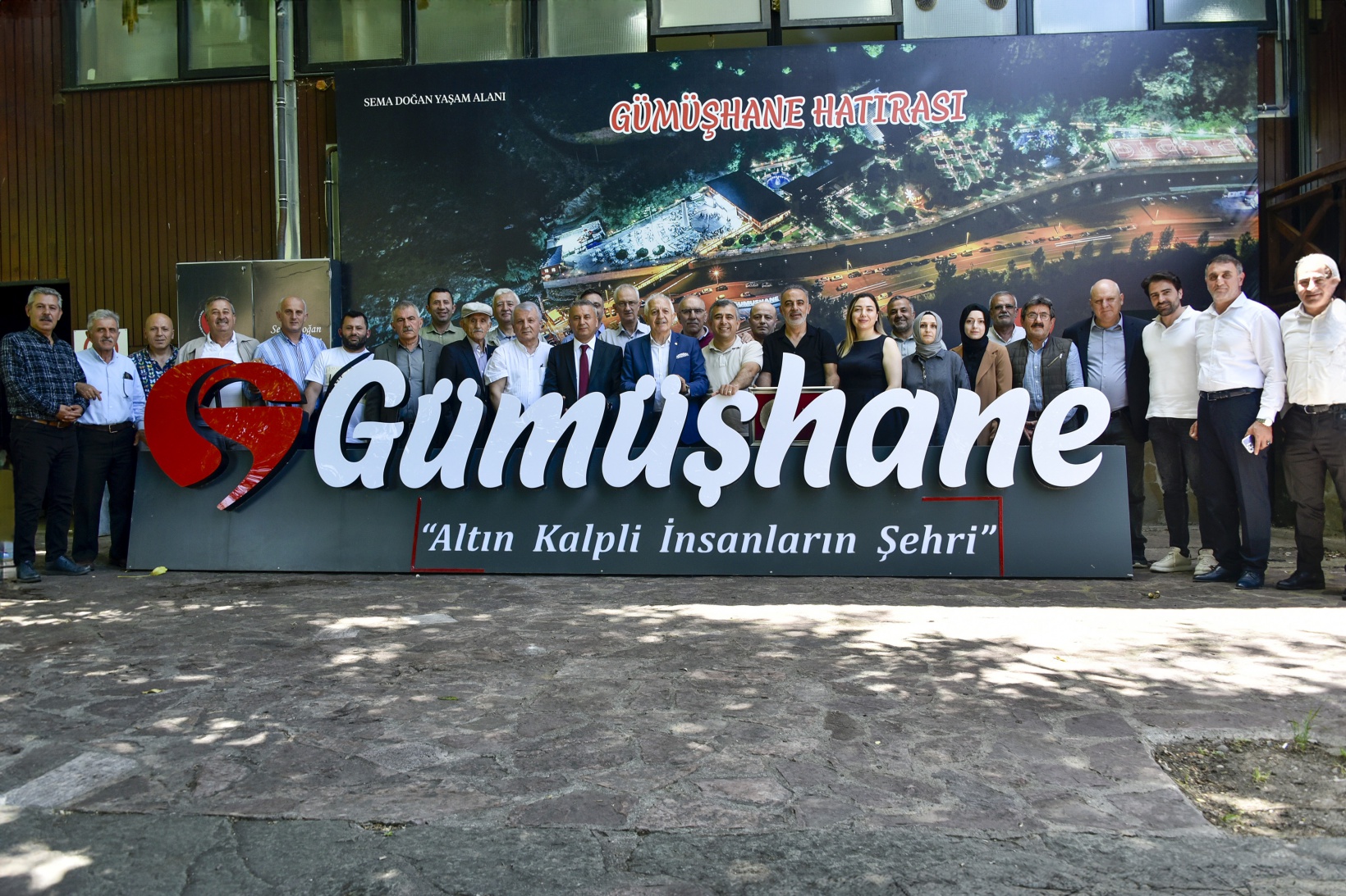 Sanayici ve işadamları Gümüşhane için toplandı 16