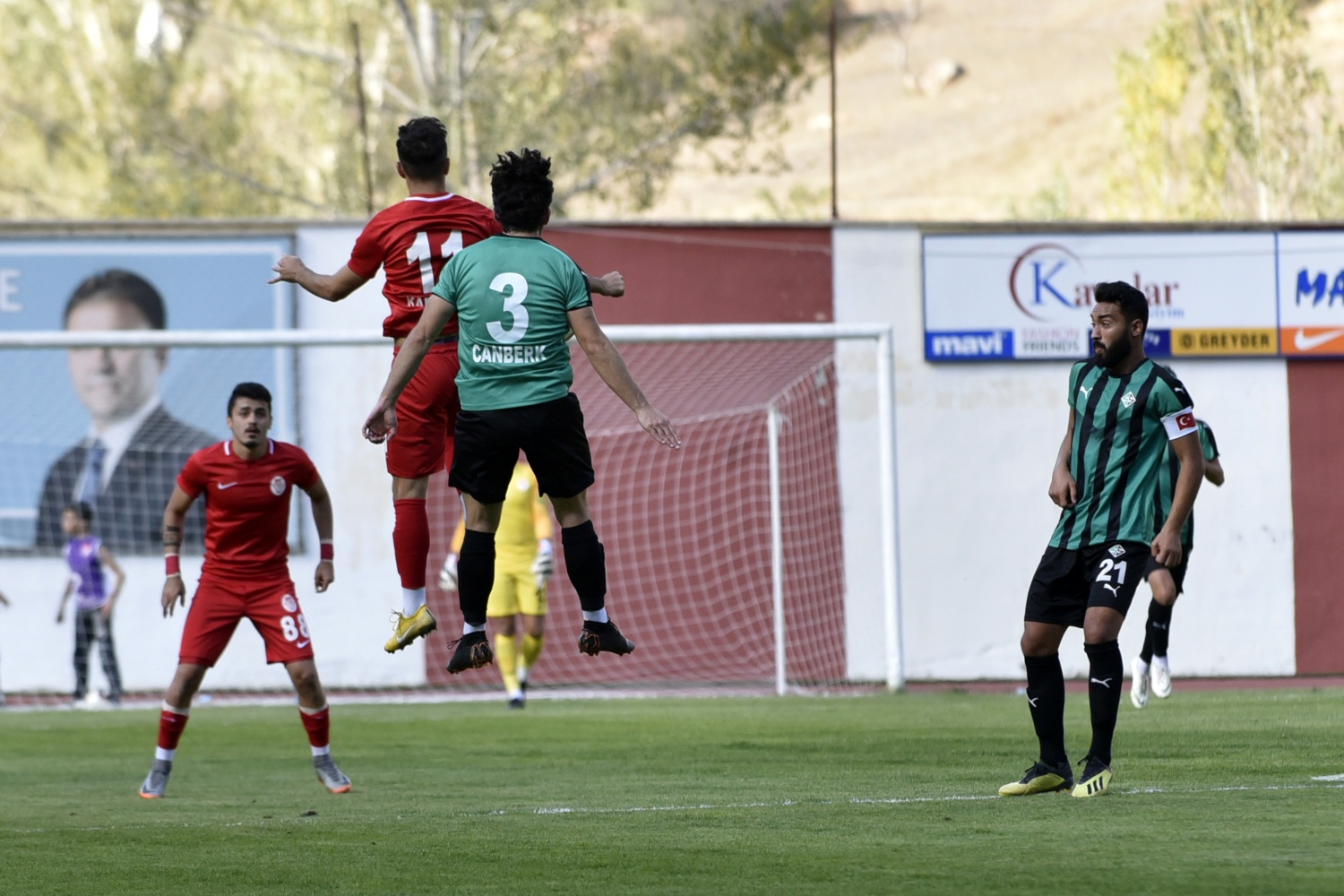 Gümüş sahasında da kayıp: 0-2 62