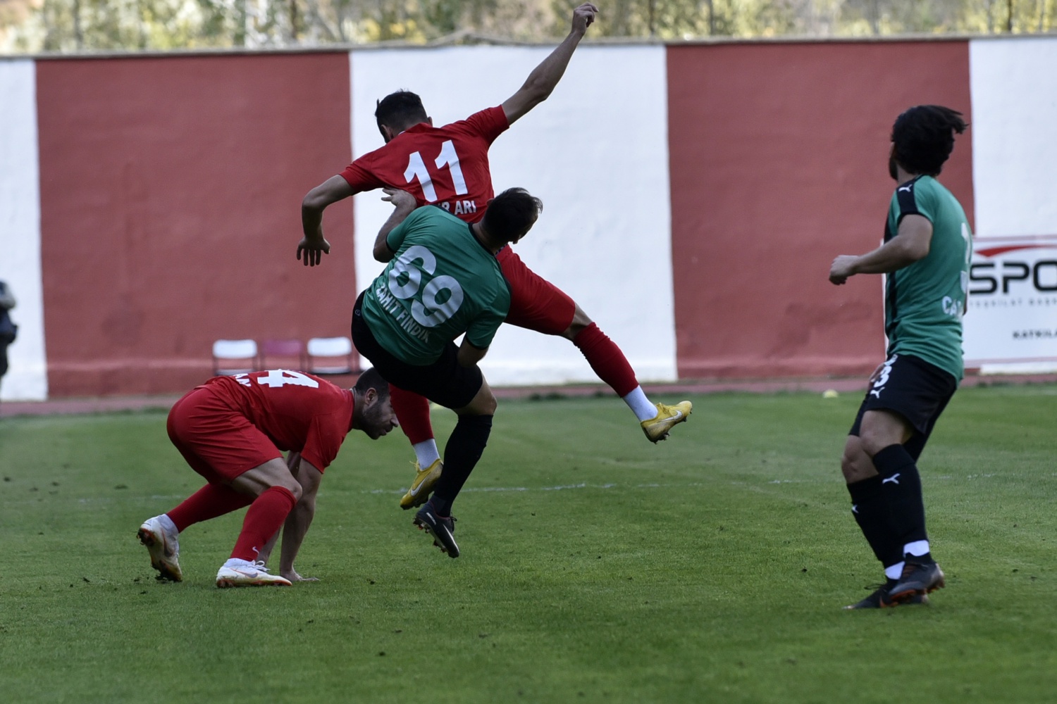 Gümüş sahasında da kayıp: 0-2 63