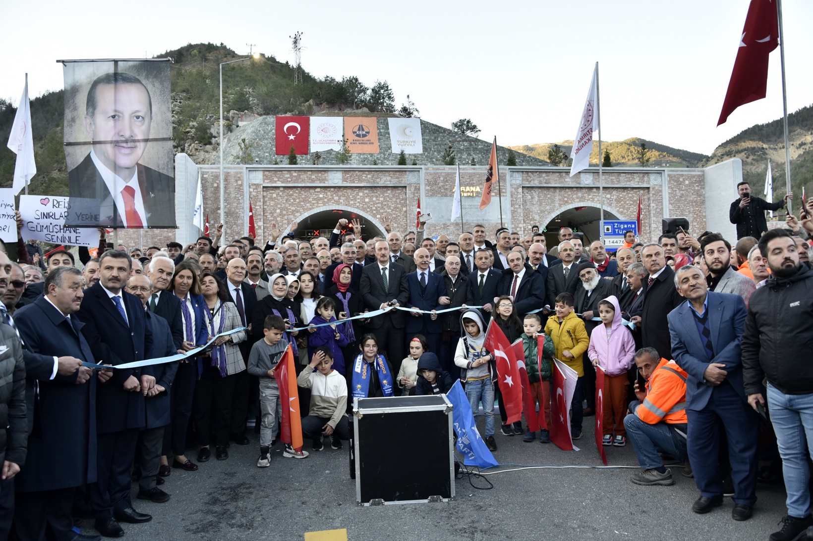 Ve yeni Zigana Tüneli açıldı 2