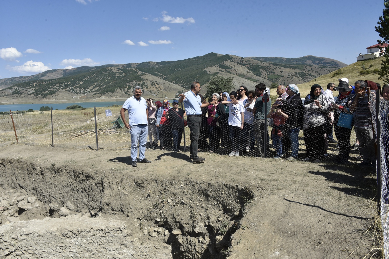Satala Antik Kentine ilk tur otobüsü geldi 5