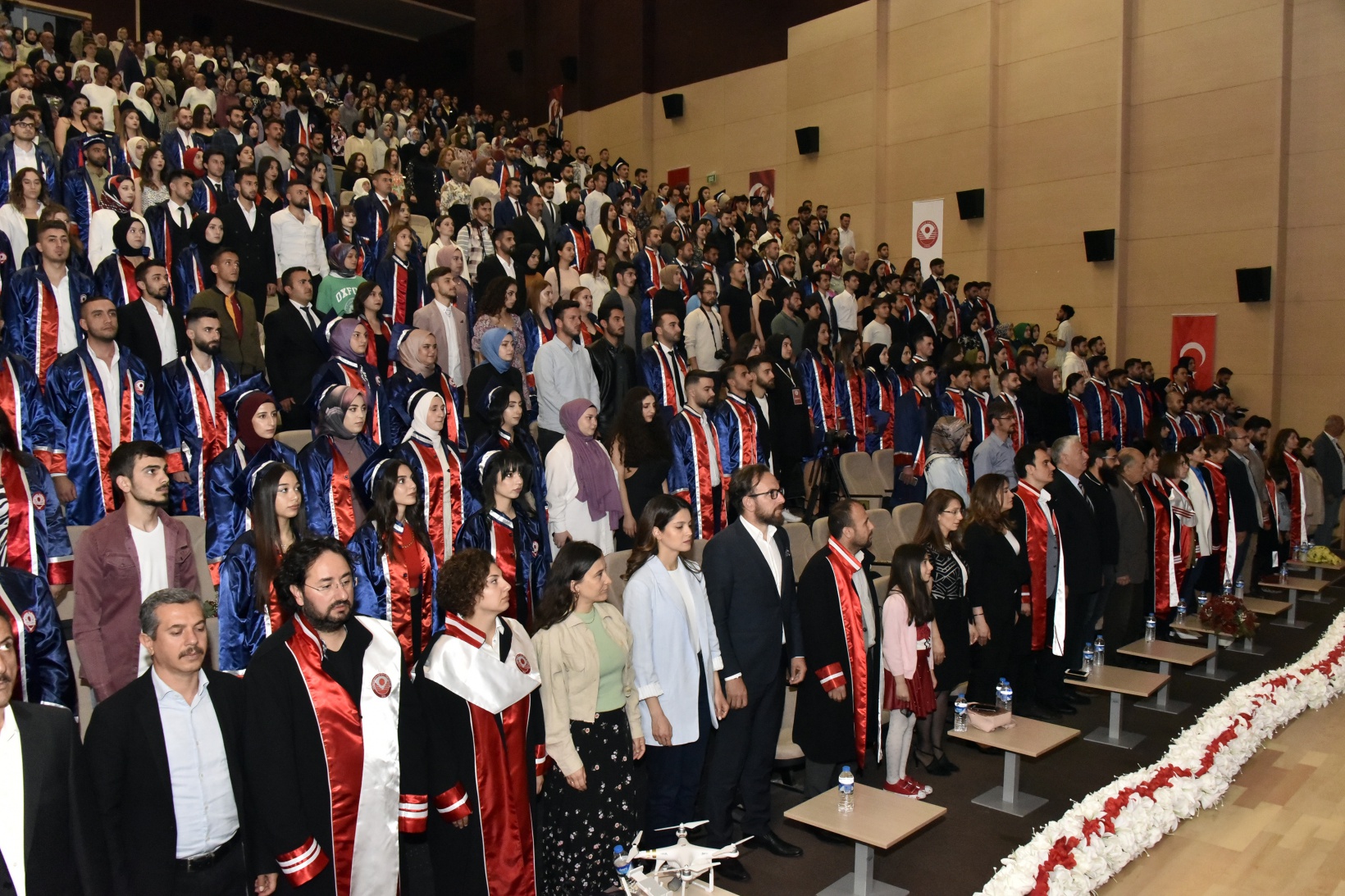 İletişim Fakültesinde mezuniyet heyecanı 1