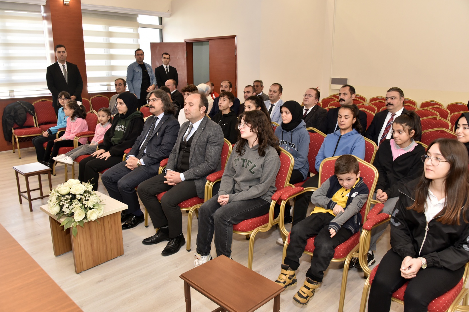 Öğrencilerin 100.yıl hediyesi dron oldu 15