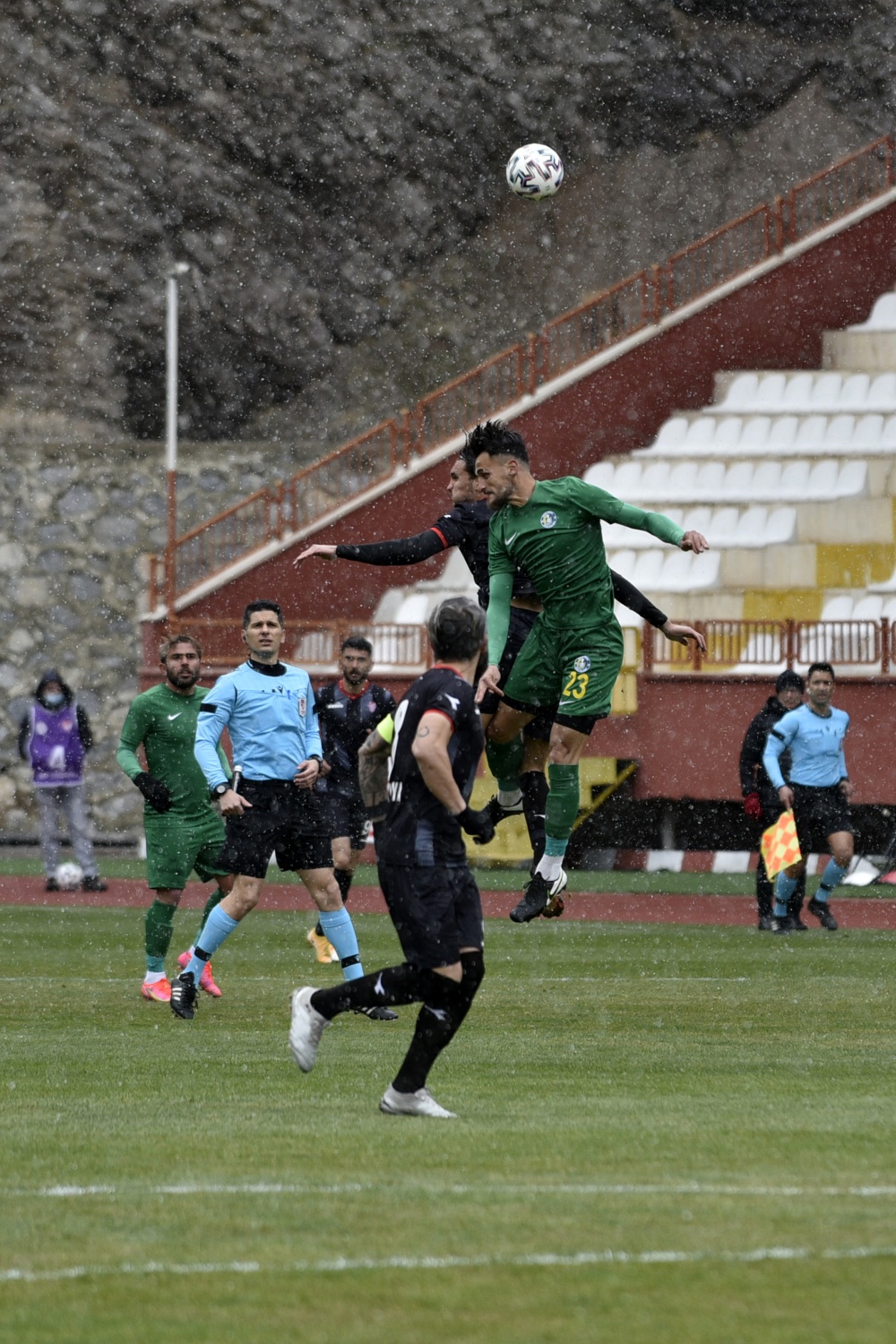 Gümüş umutsuz vaka: 0-4 22