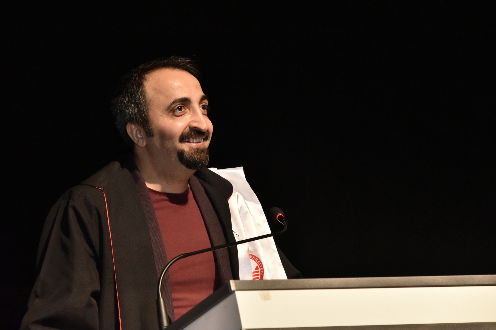 İletişim Fakültesinde mezuniyet heyecanı 12