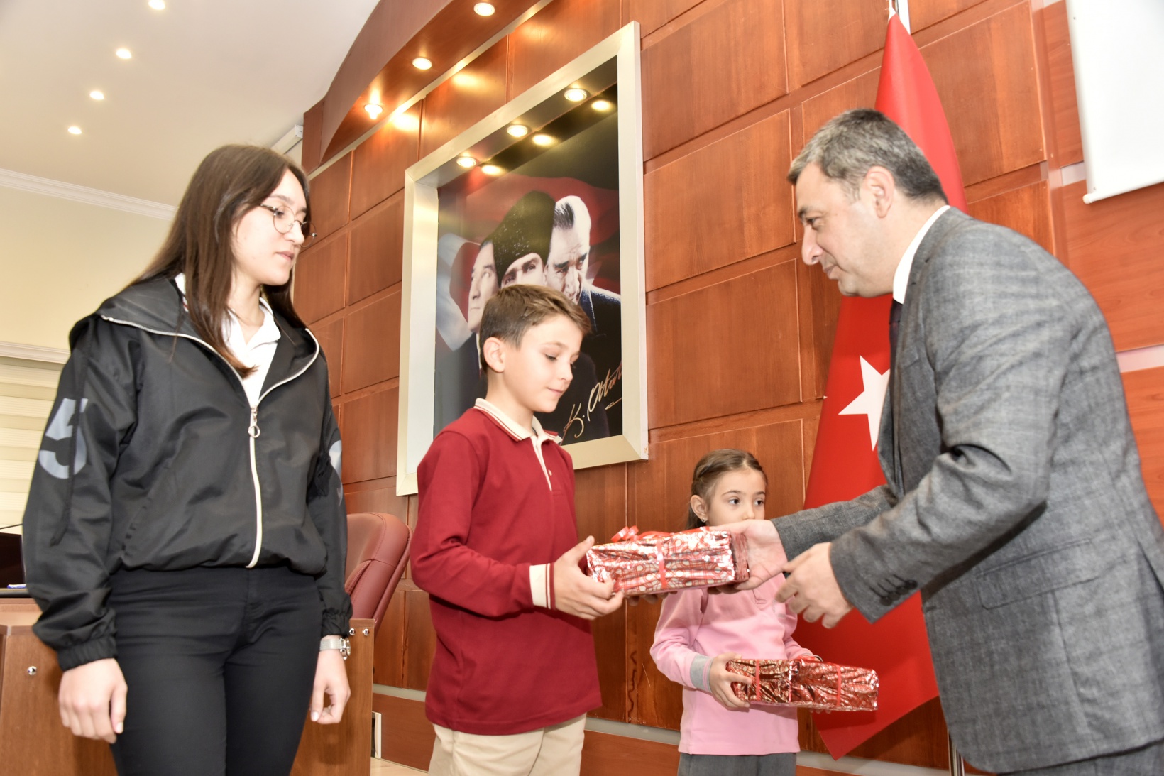 Öğrencilerin 100.yıl hediyesi dron oldu 1