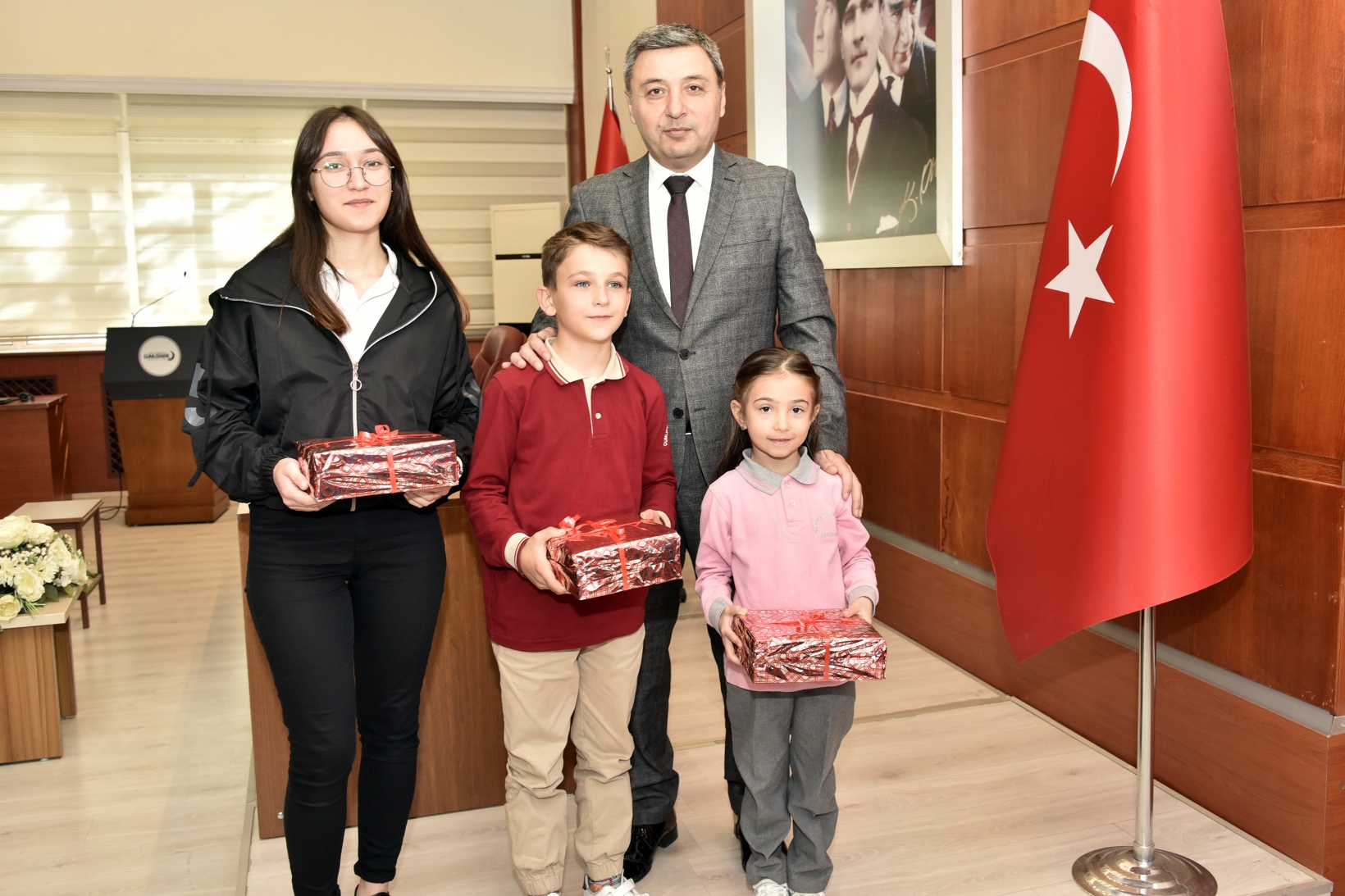 Öğrencilerin 100.yıl hediyesi dron oldu 14