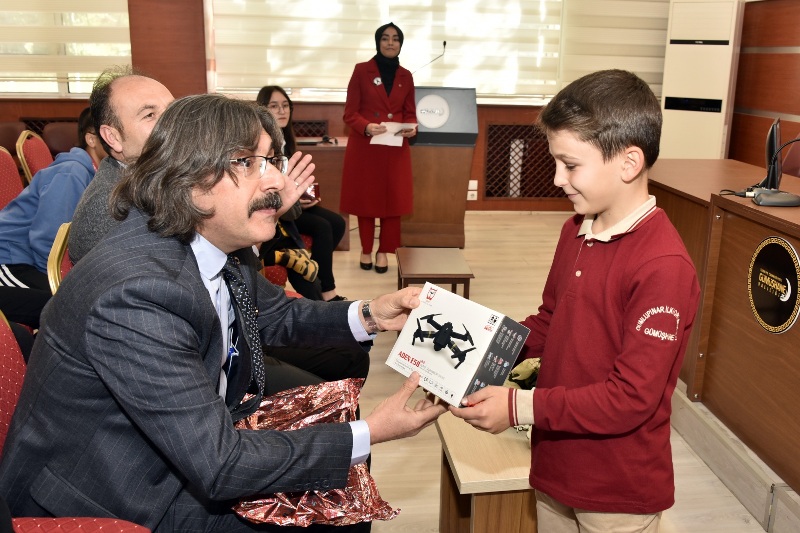 Öğrencilerin 100.yıl hediyesi dron oldu 10