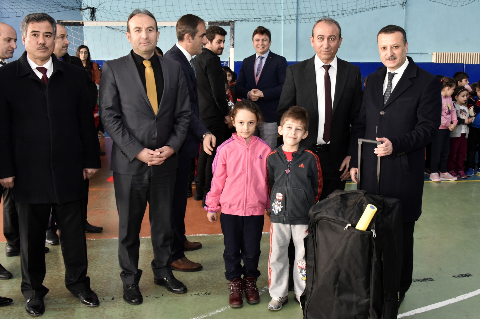 Gümüşhane’de okullara çocuk atletizm setlerinin dağıtımına başlandı 3