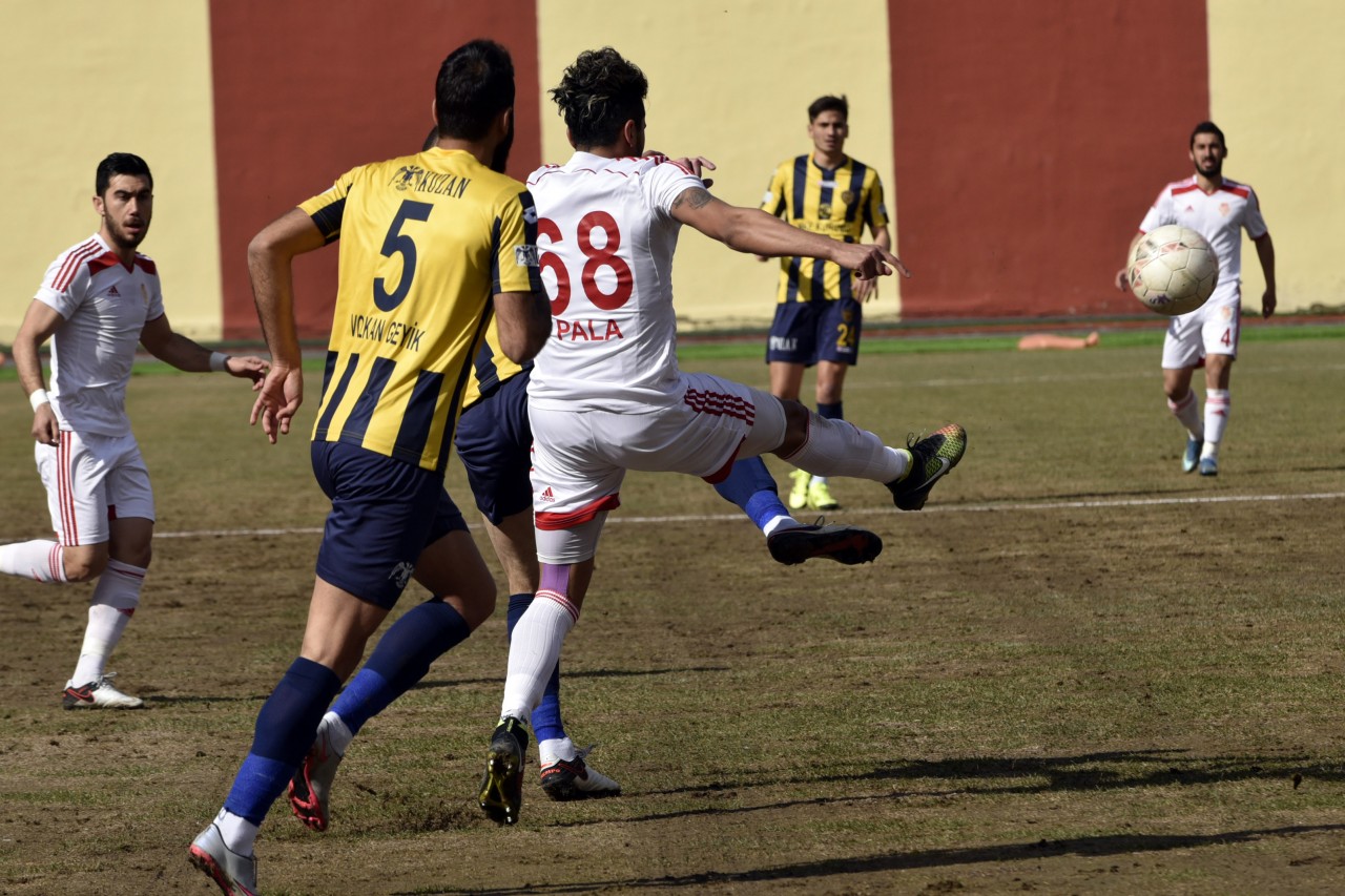 Gümüş evinde kral: 2-0 18