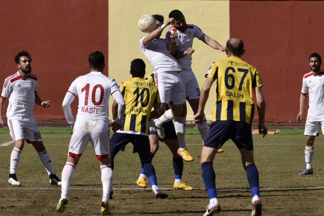 Gümüş evinde kral: 2-0 24