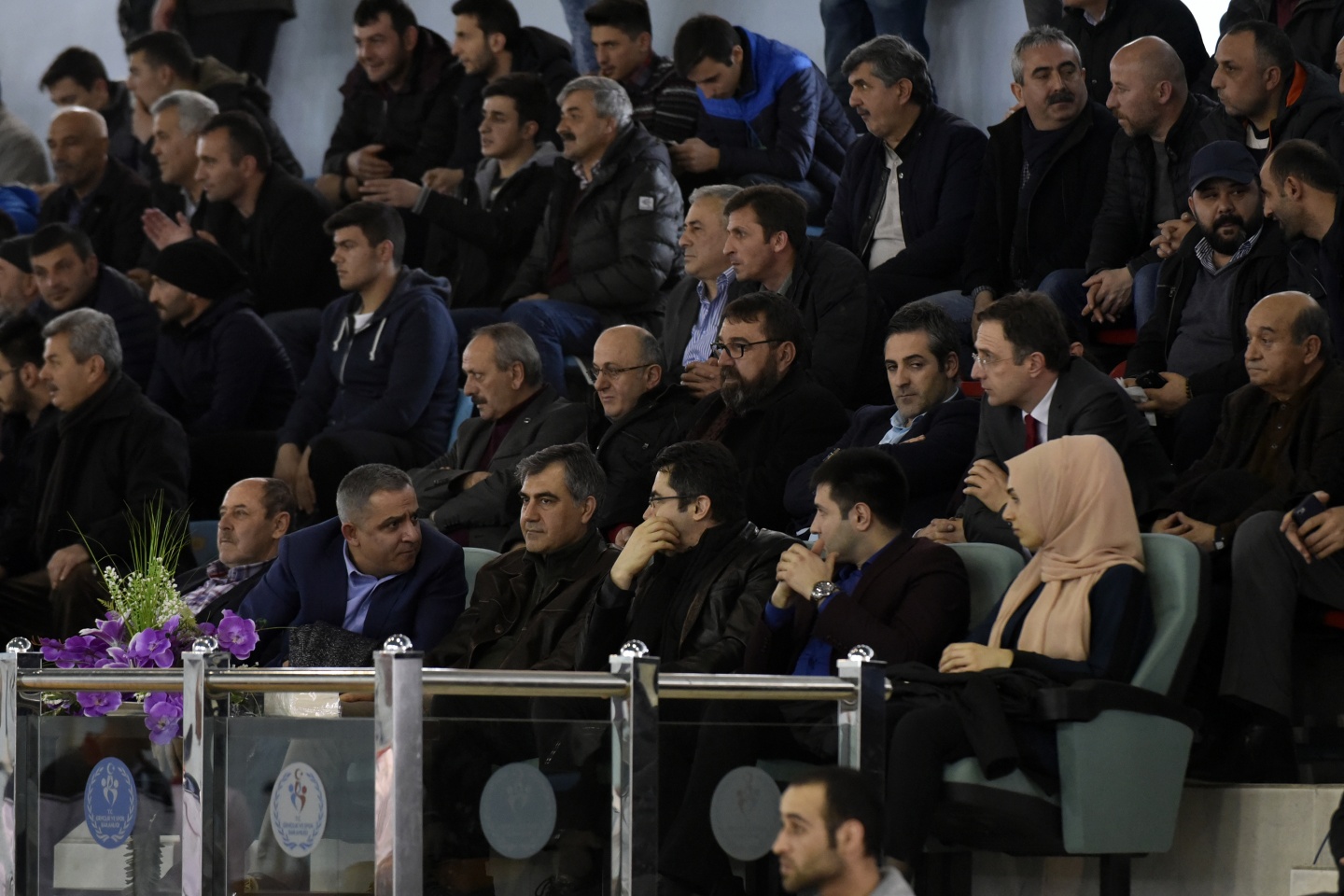 Voleybol derbisi Torul’un: 3-0 31