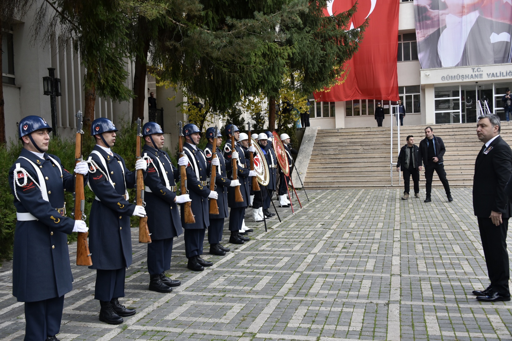Gazi Mustafa Kemal Atatürk vefatının 85.yılında Gümüşhane’de anıldı 56