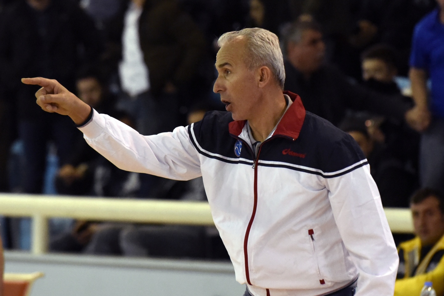 Voleybol derbisi Torul’un: 3-0 41