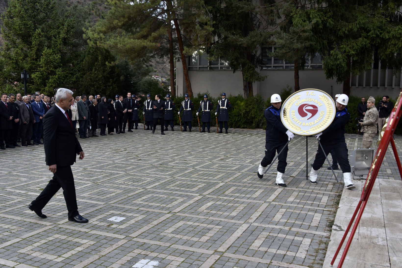 Gazi Mustafa Kemal Atatürk vefatının 85.yılında Gümüşhane’de anıldı 12