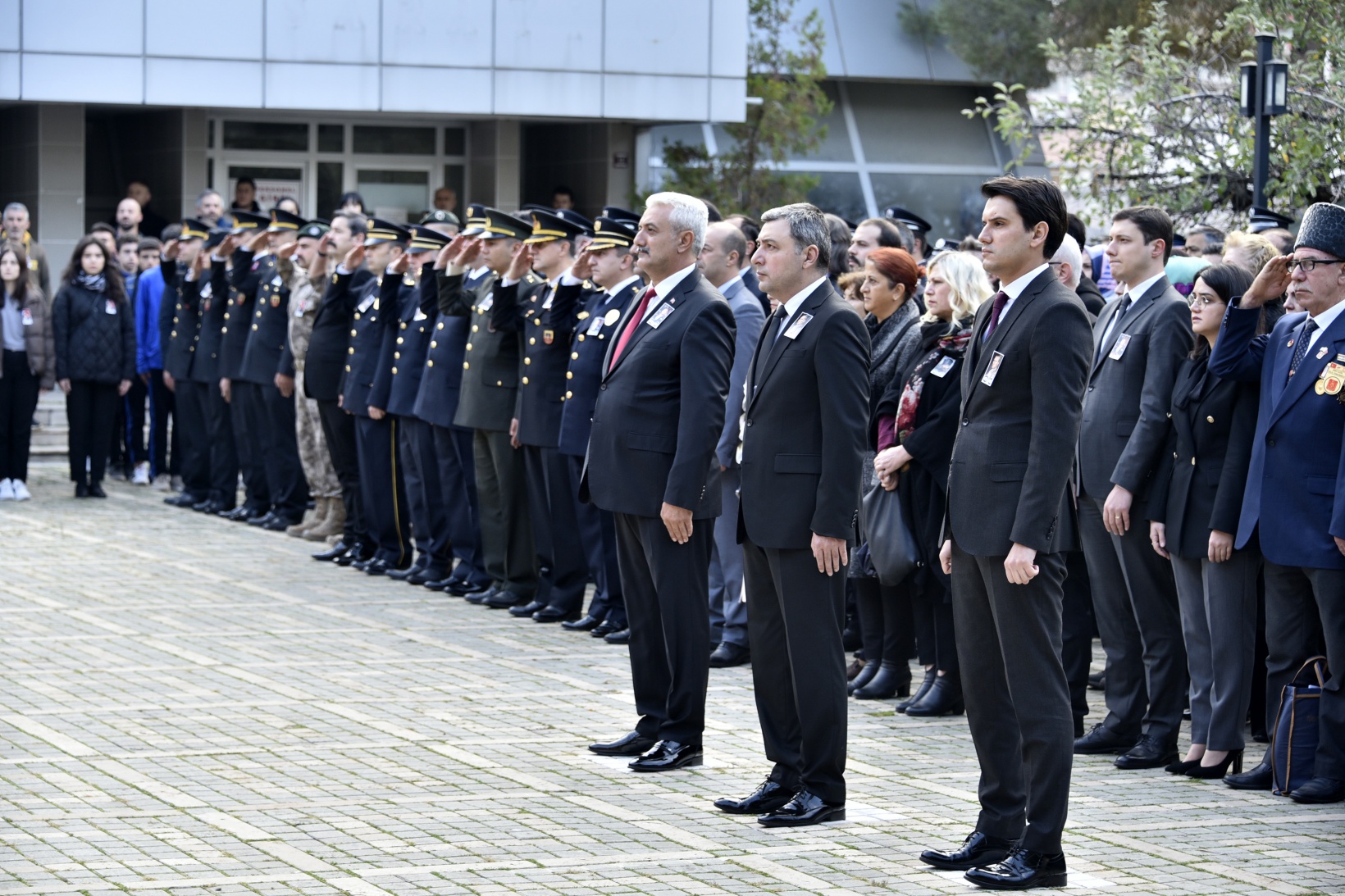 Gazi Mustafa Kemal Atatürk vefatının 85.yılında Gümüşhane’de anıldı 18