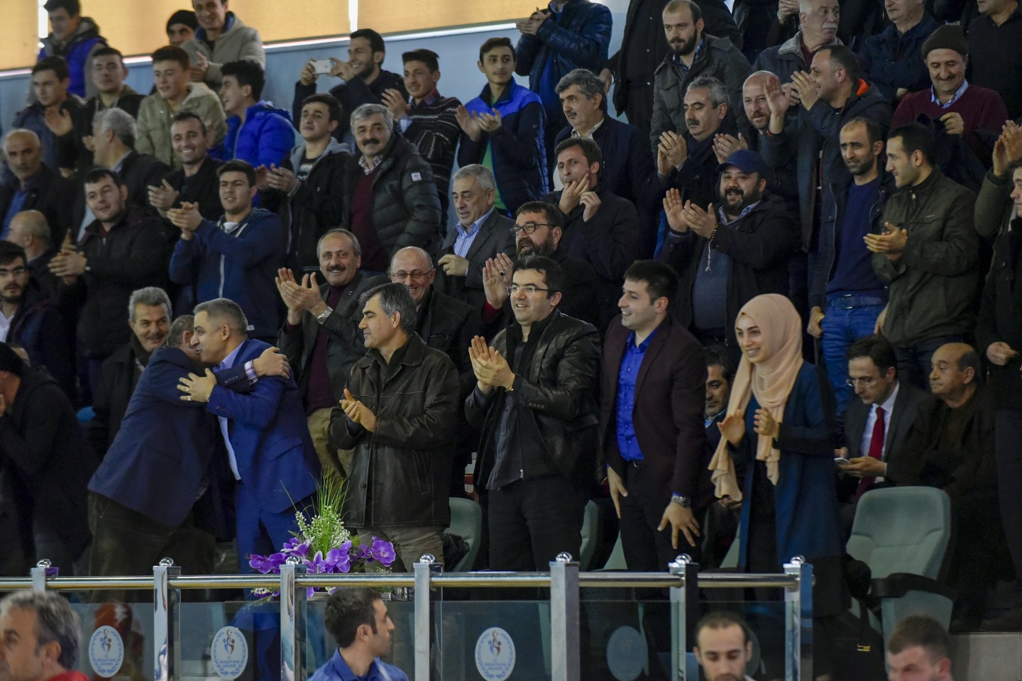 Voleybol derbisi Torul’un: 3-0 50