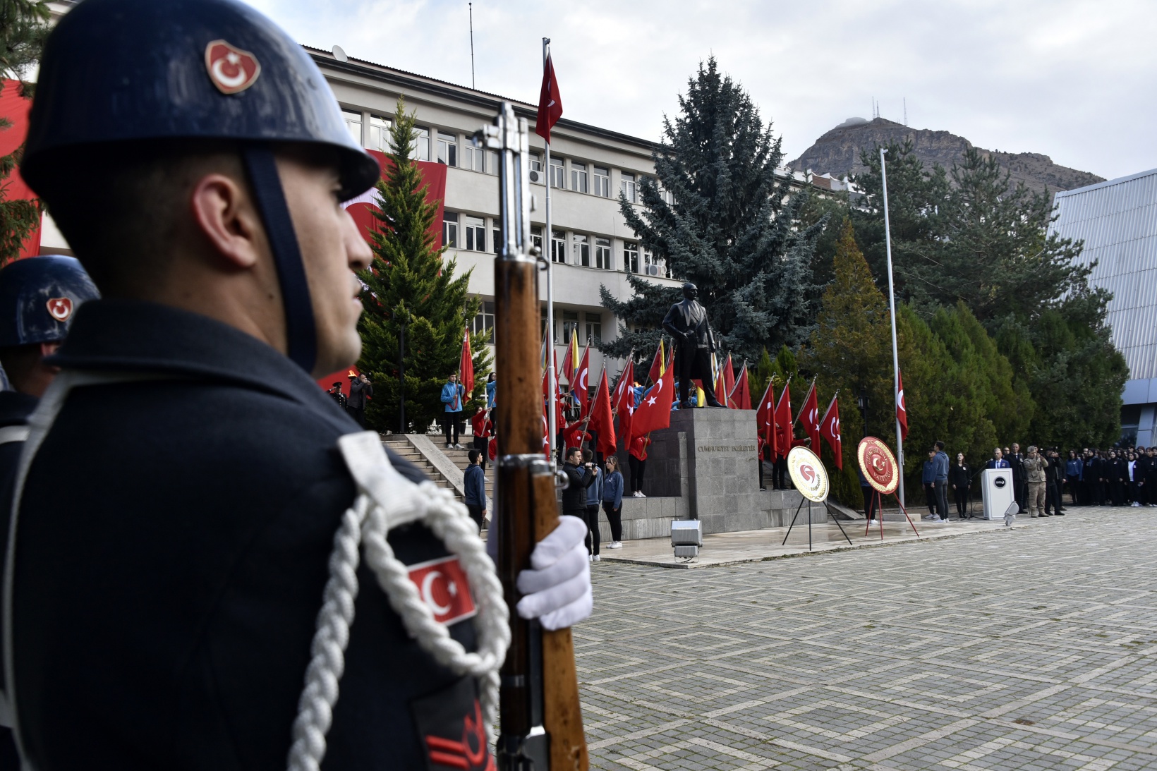 Gazi Mustafa Kemal Atatürk vefatının 85.yılında Gümüşhane’de anıldı 72