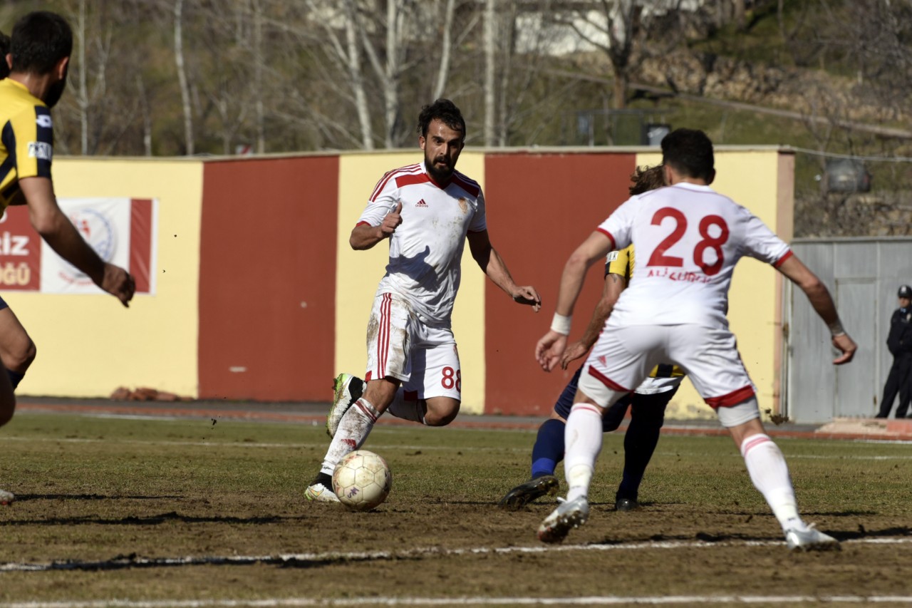 Gümüş evinde kral: 2-0 45
