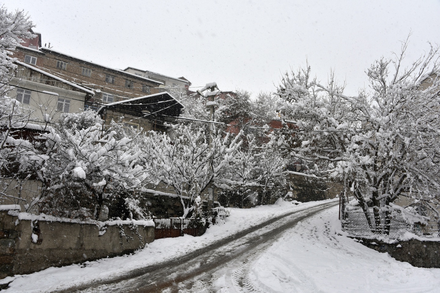Gümüşhane kar kalınlığı 25 santimetreye ulaştı 6