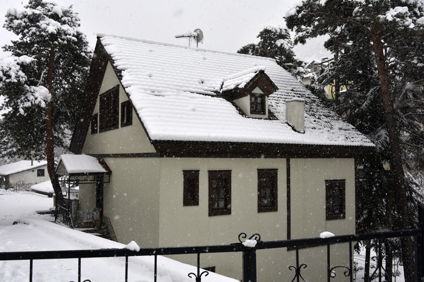 Gümüşhane kar kalınlığı 25 santimetreye ulaştı 4