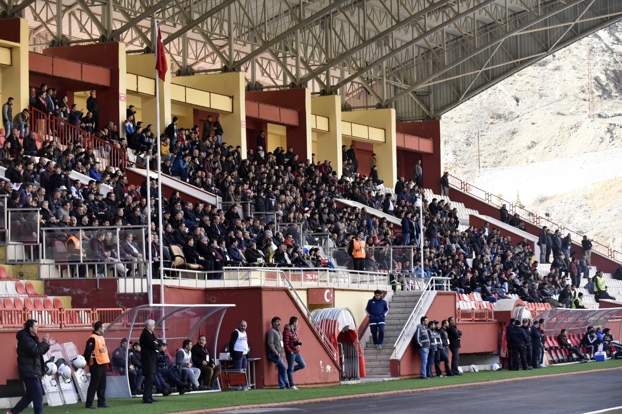 Gümüş evinde kral: 2-0 49