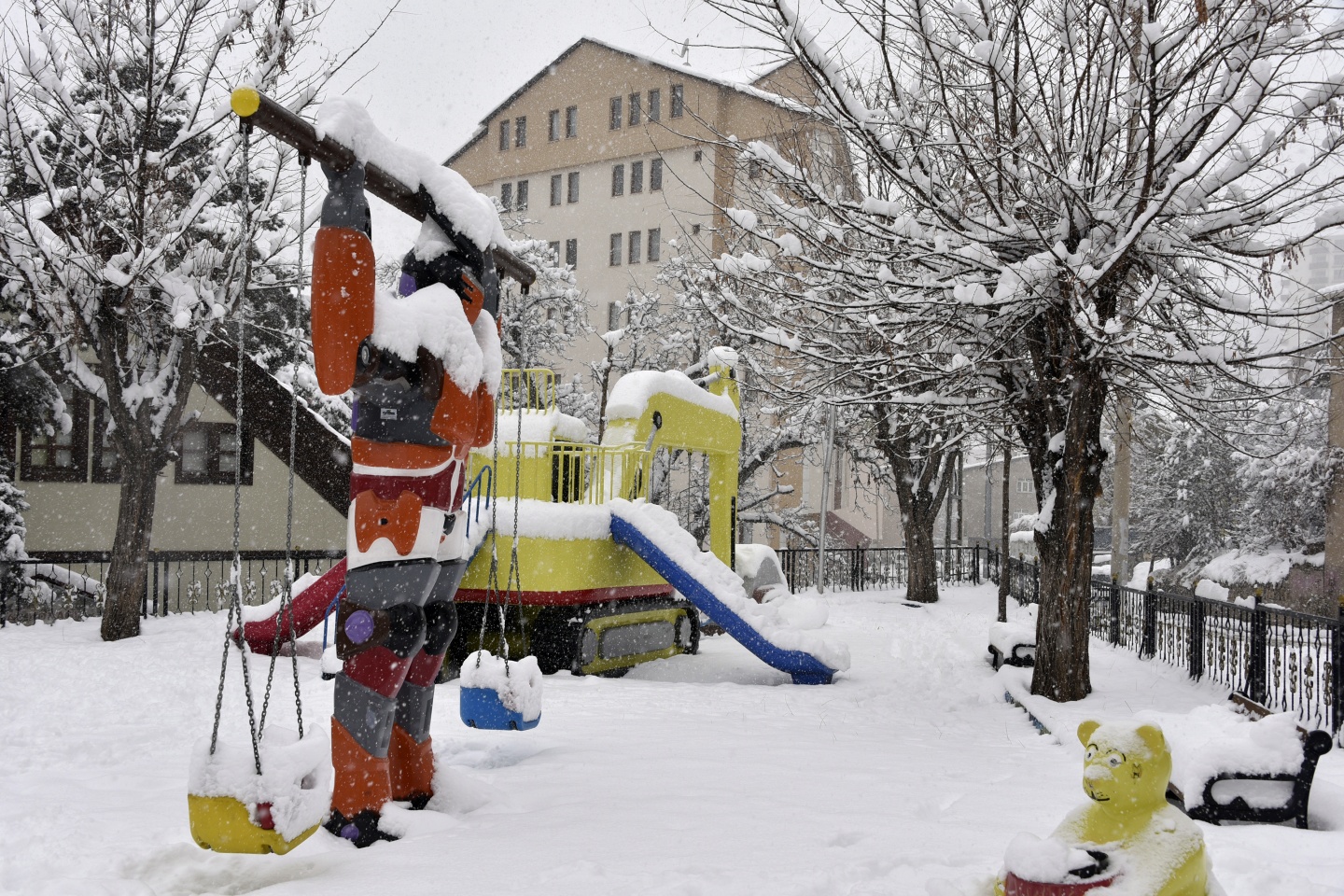 Gümüşhane kar kalınlığı 25 santimetreye ulaştı 3