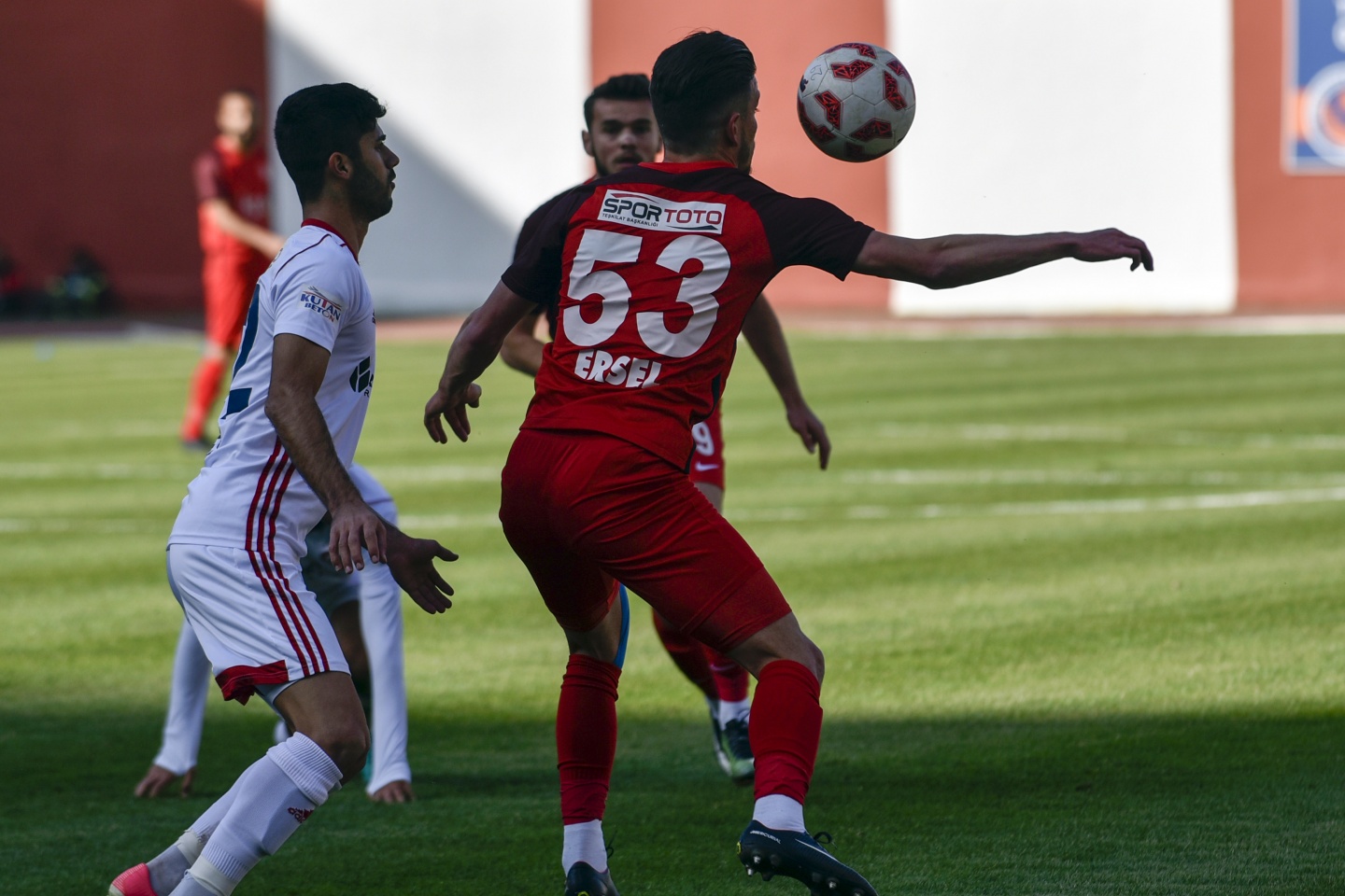 Gümüş 3 puanı 3 golle aldı: 3-2 6