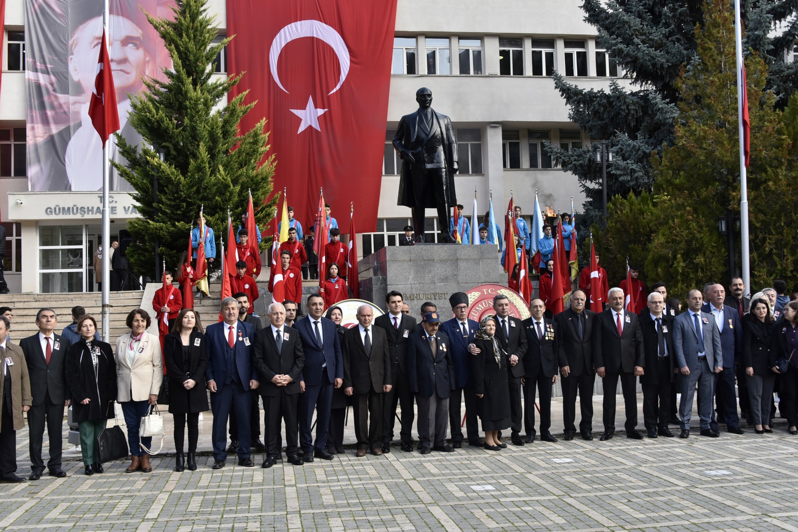 Gazi Mustafa Kemal Atatürk vefatının 85.yılında Gümüşhane’de anıldı 73