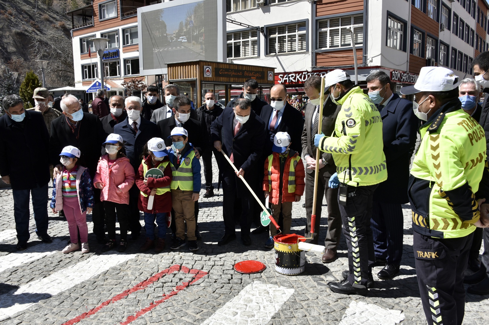 Gümüşhane’de kırmızı çizgiler çekildi 3