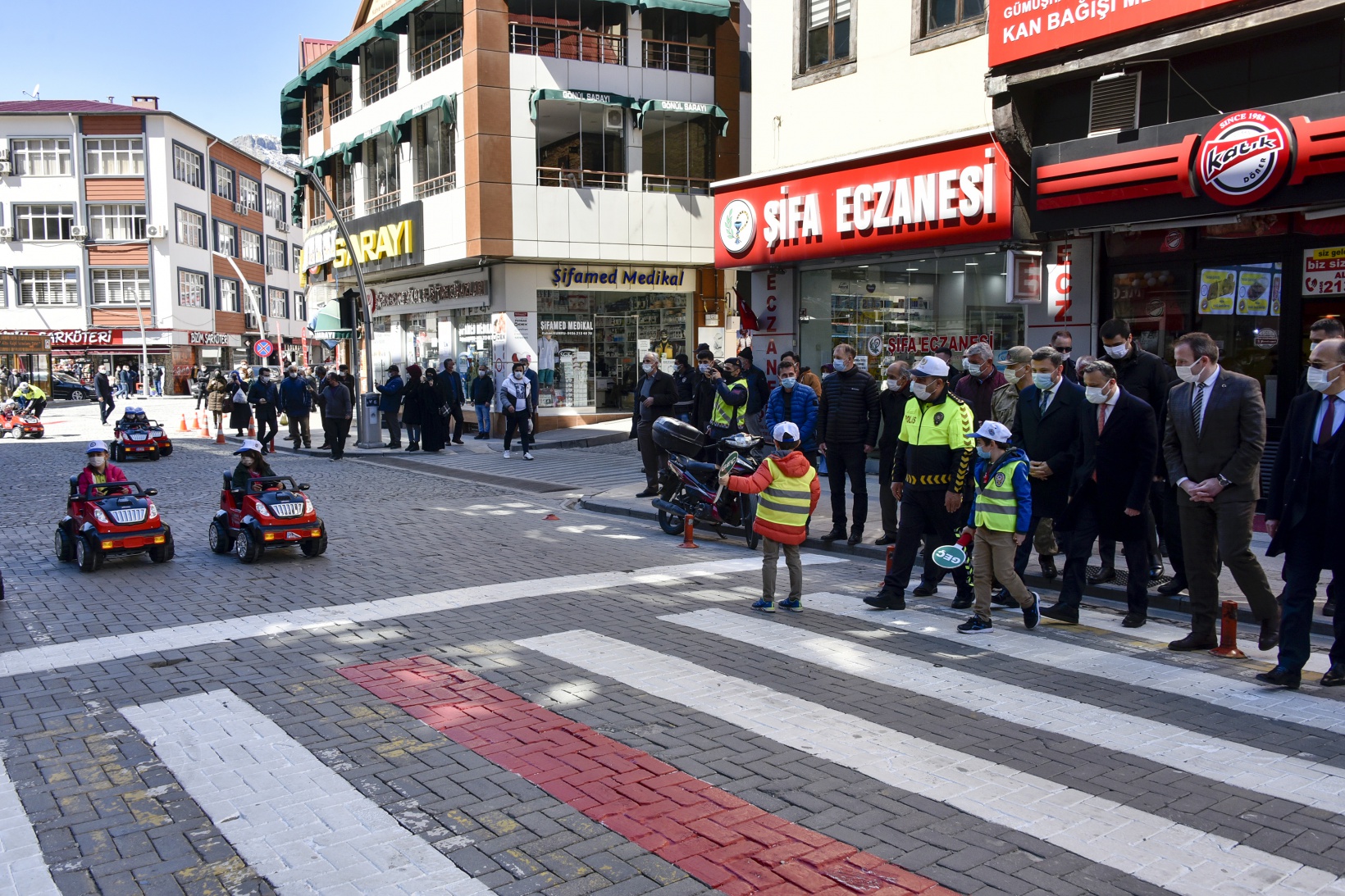 Gümüşhane’de kırmızı çizgiler çekildi 11