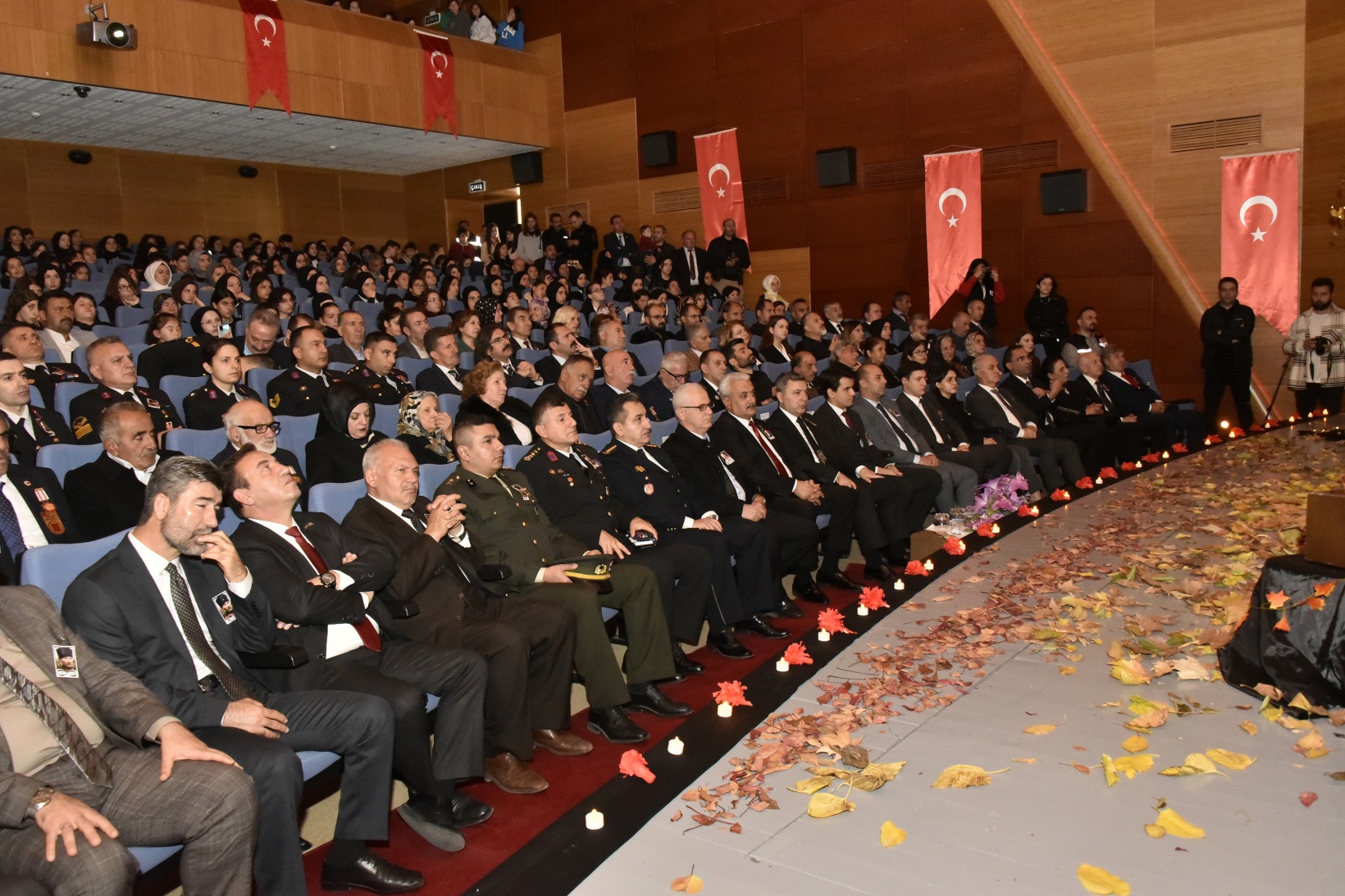 Gazi Mustafa Kemal Atatürk vefatının 85.yılında Gümüşhane’de anıldı 79