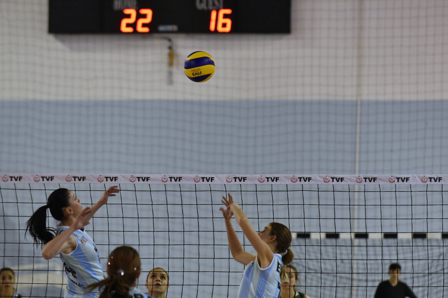 Gümüş Kızlar seriye devam dedi: 3-0 13