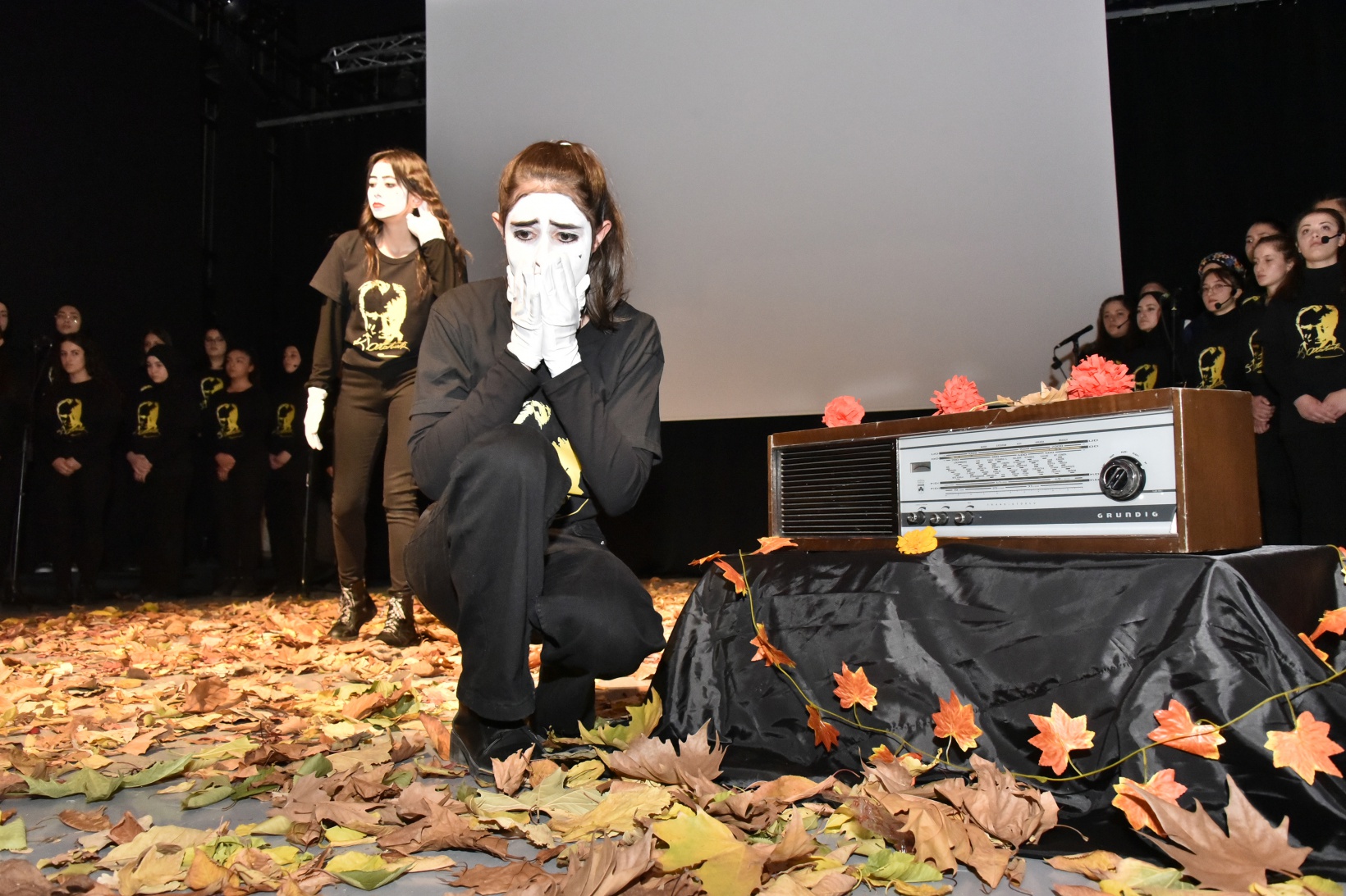 Gazi Mustafa Kemal Atatürk vefatının 85.yılında Gümüşhane’de anıldı 74