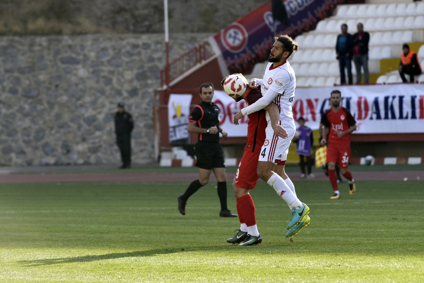 Gümüş 3 puanı 3 golle aldı: 3-2 59