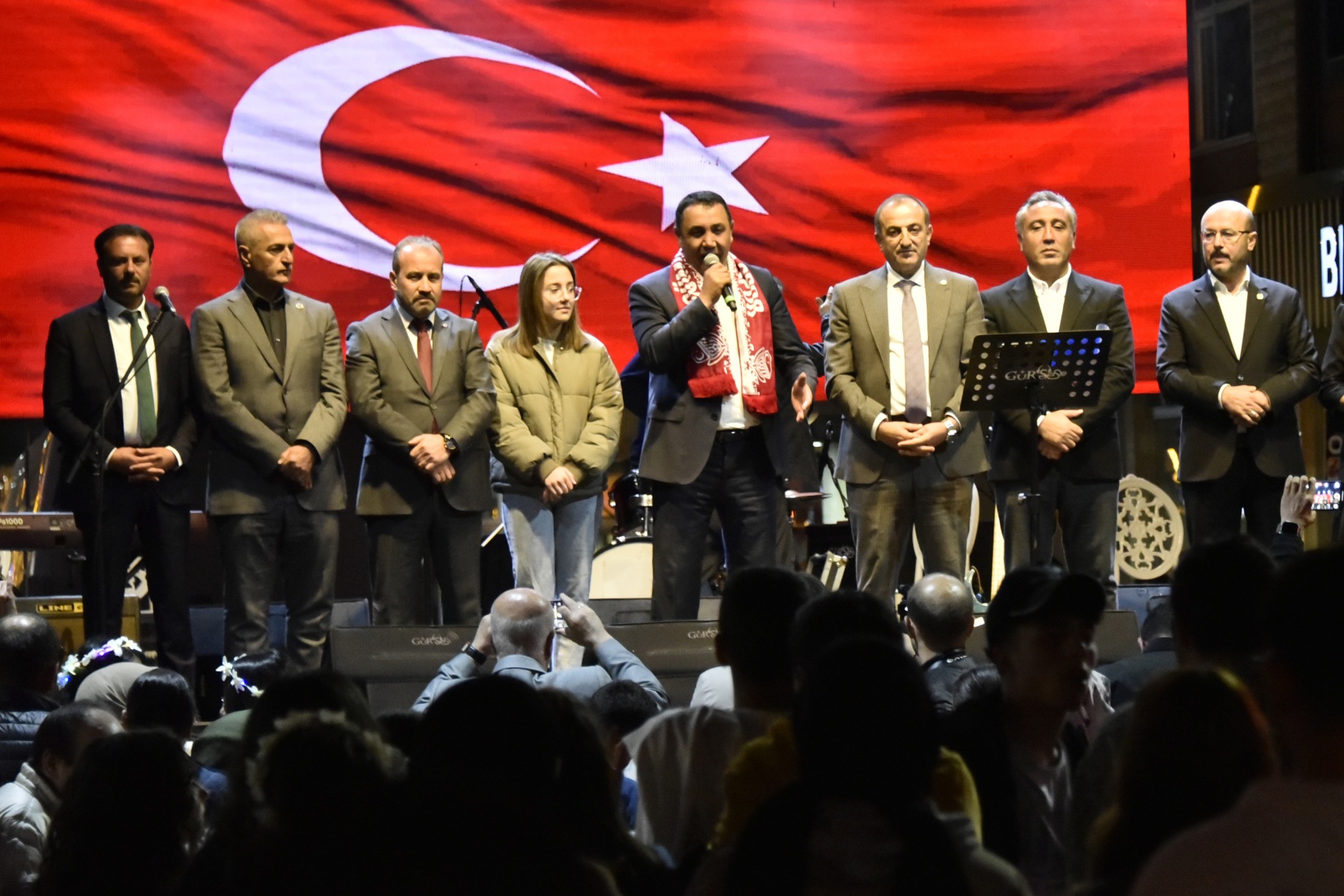 Festivalde ilk gün konserleri tamamlandı 21