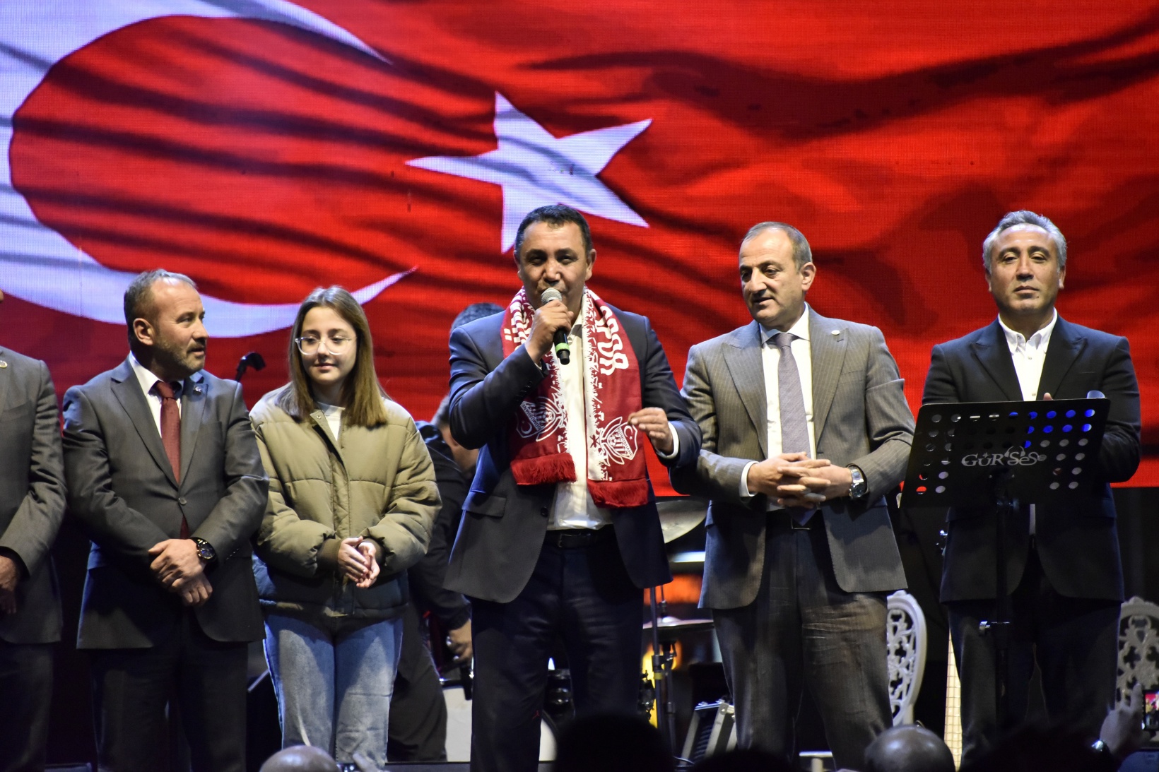 Festivalde ilk gün konserleri tamamlandı 10