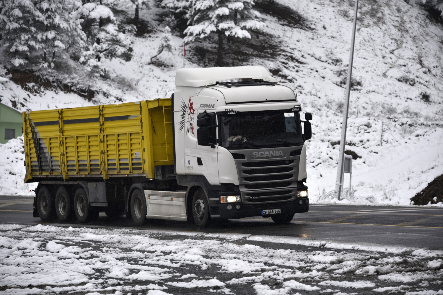 Zigana Dağı 26 Ekim'de beyaz gelinliğini giydi 13